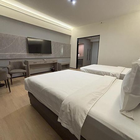 Lido De Paris Hotel Μανίλα Εξωτερικό φωτογραφία