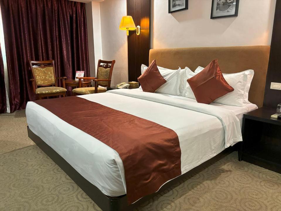 Lido De Paris Hotel Μανίλα Εξωτερικό φωτογραφία